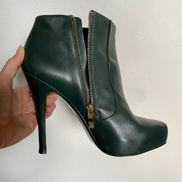 House of Harlow HoH “Leslie” Dark Green Boho leather Booties. - Picture 4 of 9